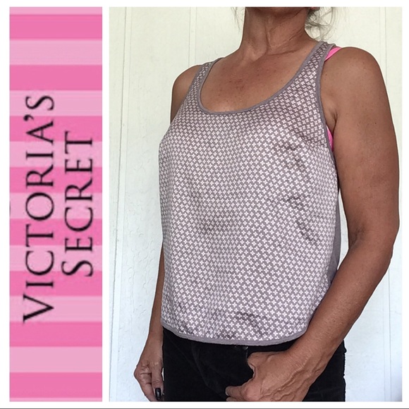 VICTORIAS SECRET SILKY SLEEP TANK MEDIUM - Picture 2 of 9
